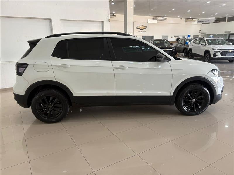  T-CROSS 