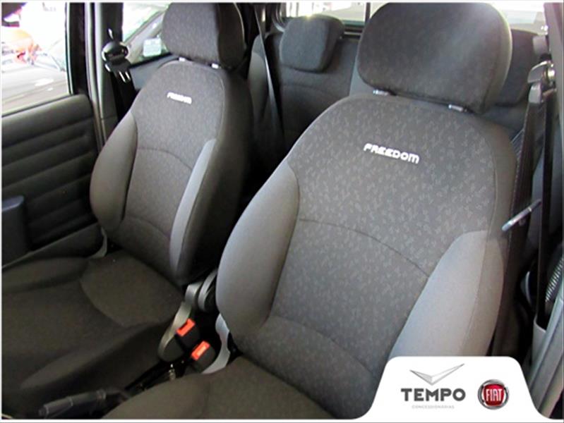 FIAT STRADA 1.4 MPI Freedom CD 8V