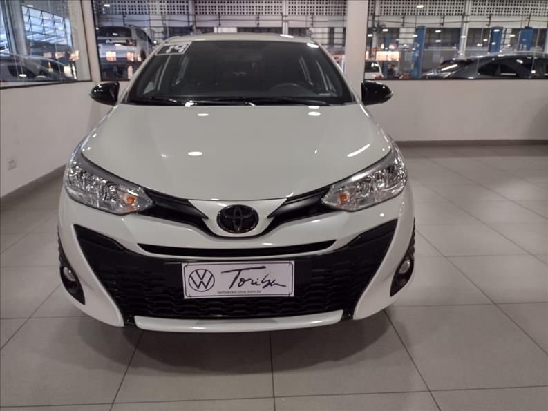  YARIS 