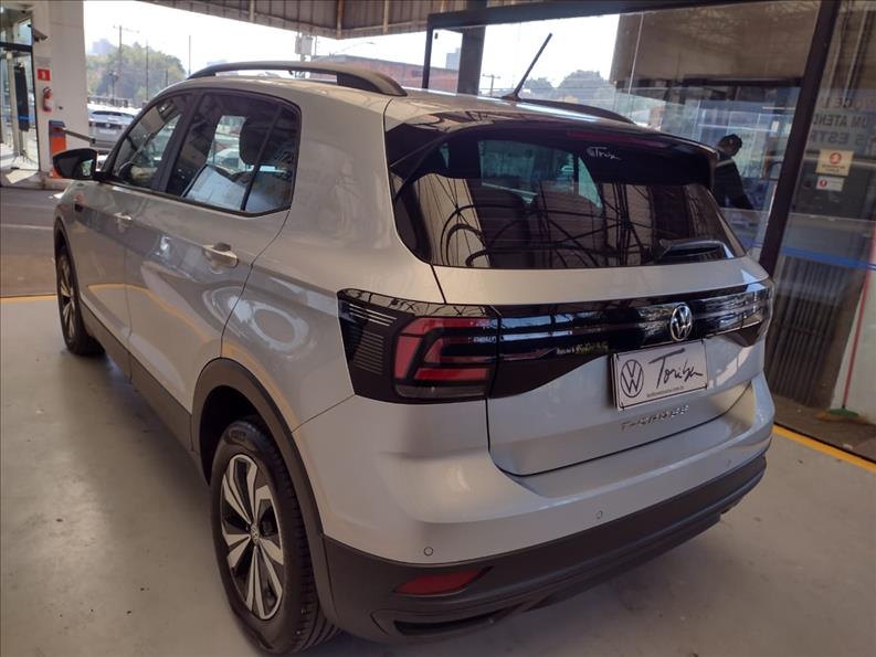 T-CROSS 