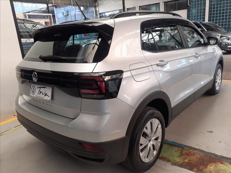  T-CROSS 