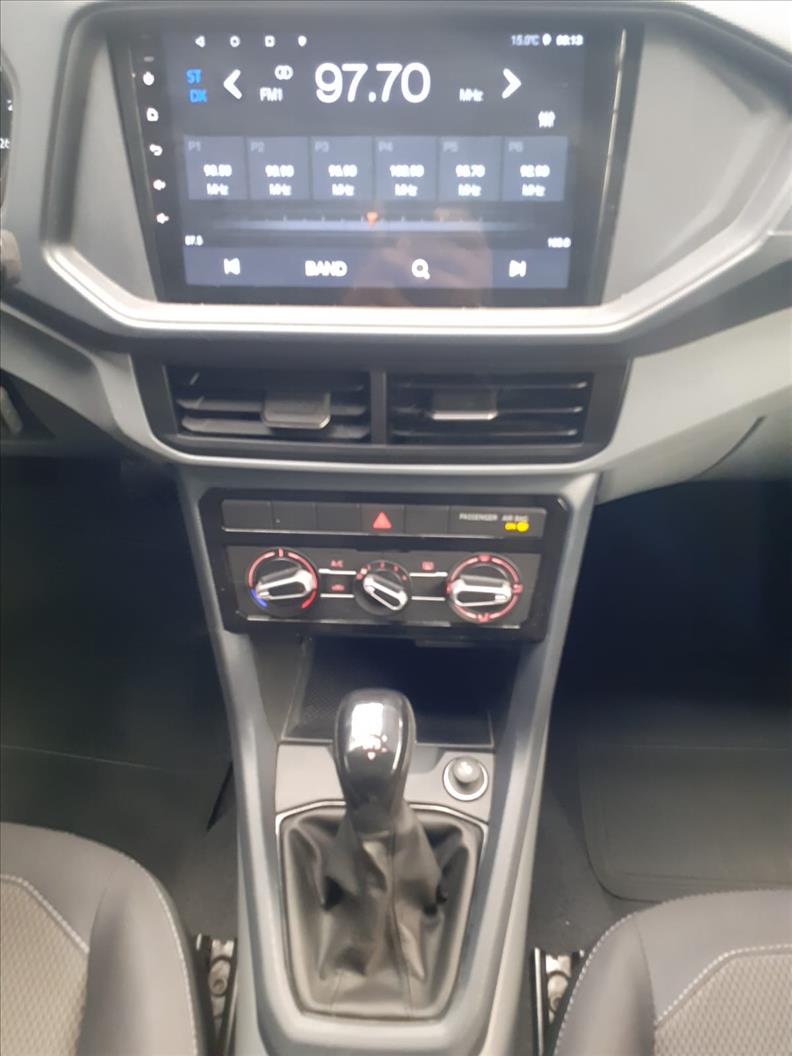  T-CROSS 