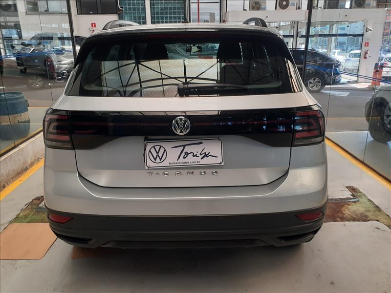  T-CROSS 