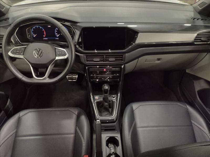  T-CROSS 