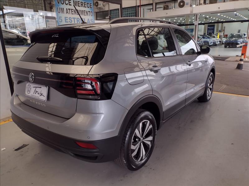  T-CROSS 