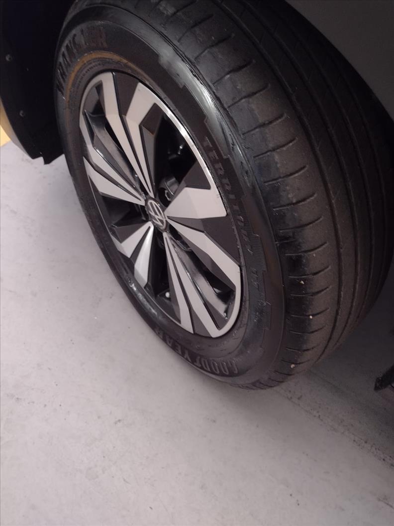  T-CROSS 