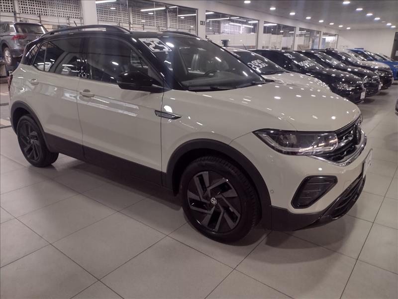  T-CROSS 