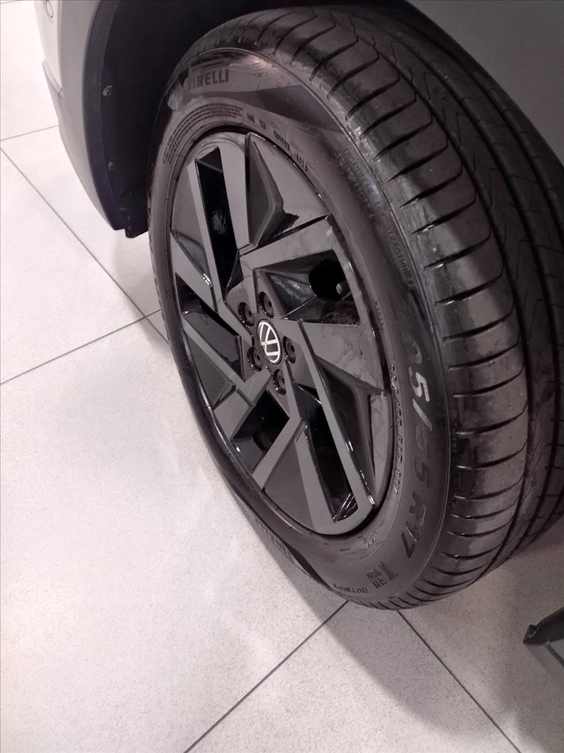  T-CROSS 
