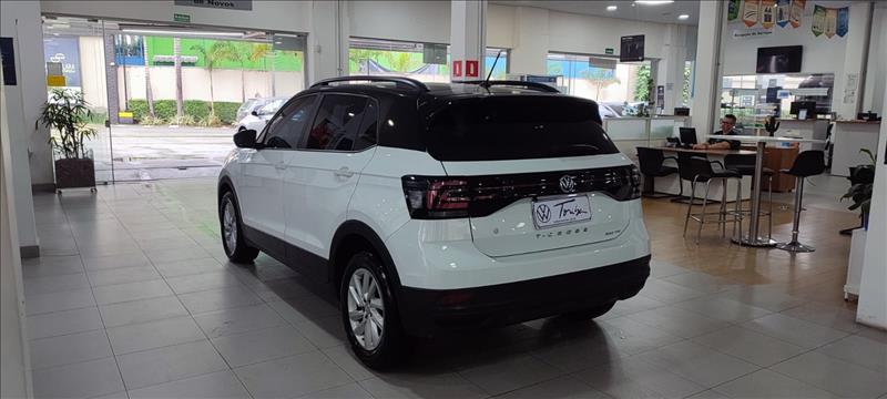 T-CROSS 