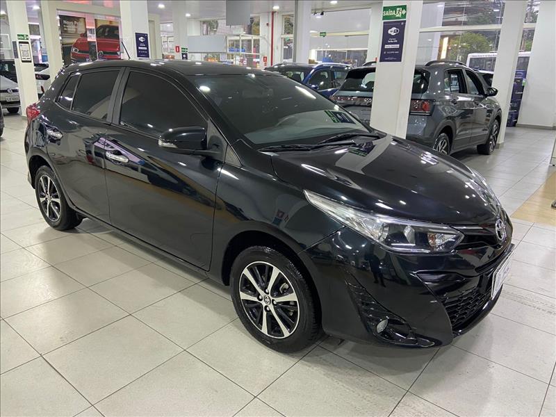  YARIS 