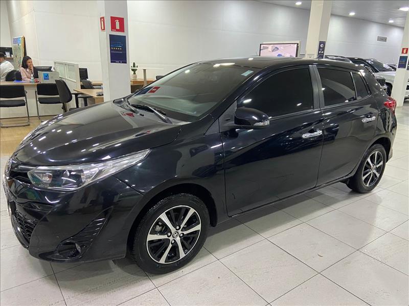 YARIS 