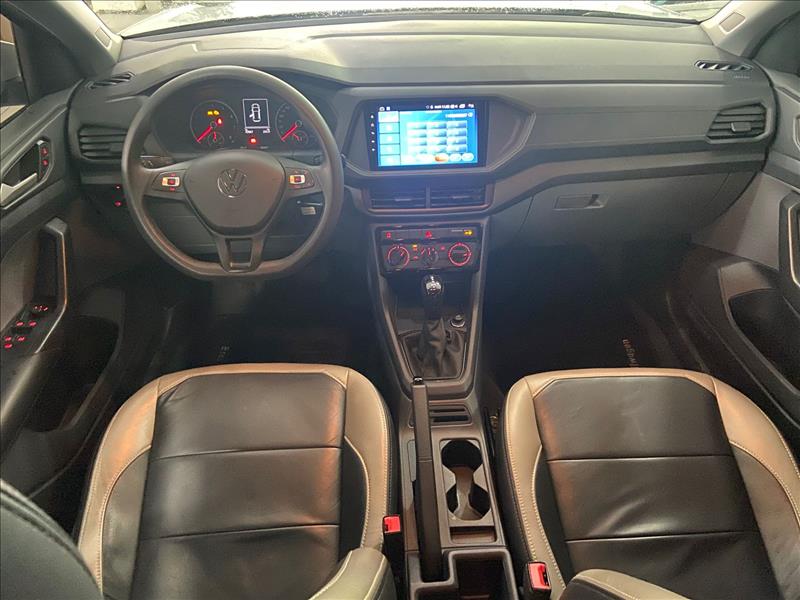  T-CROSS 