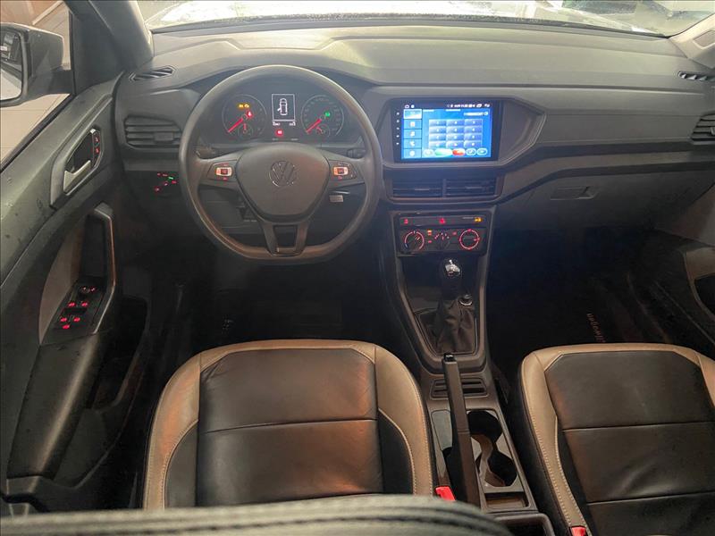  T-CROSS 