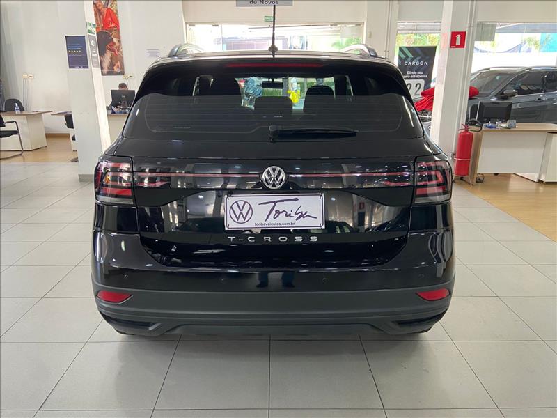  T-CROSS 