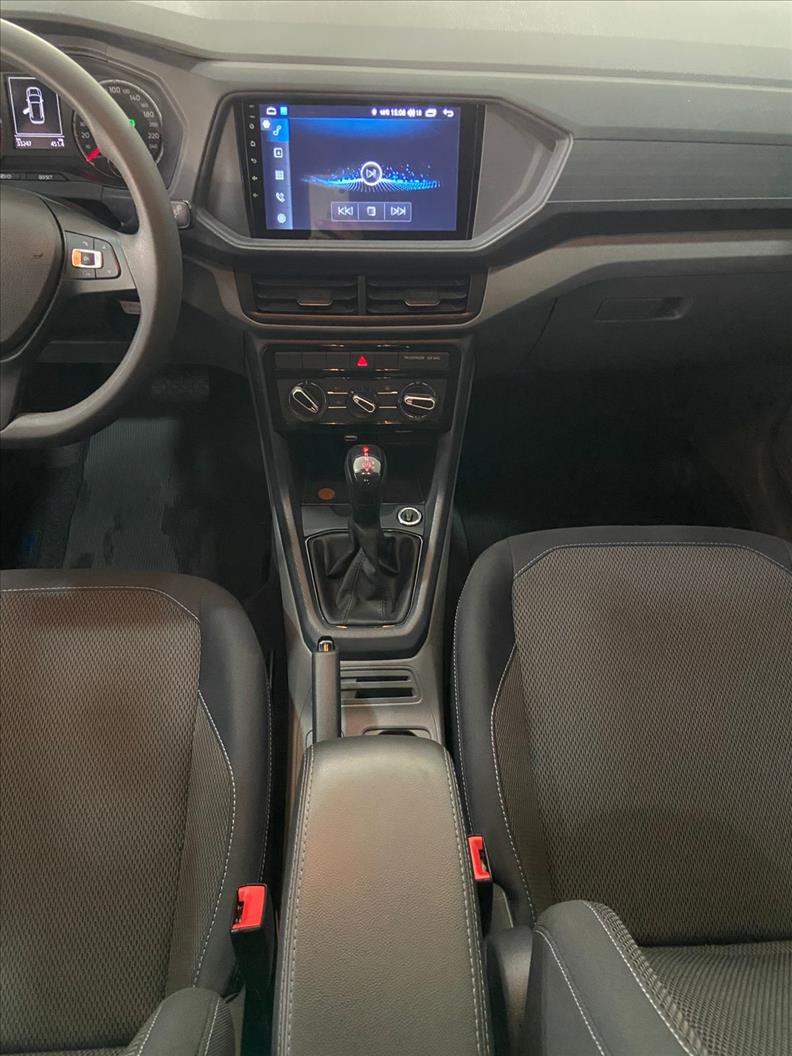  T-CROSS 