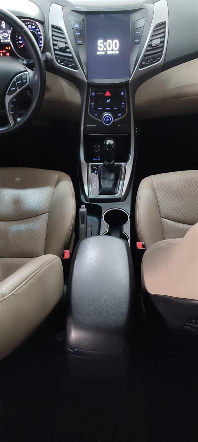  ELANTRA 