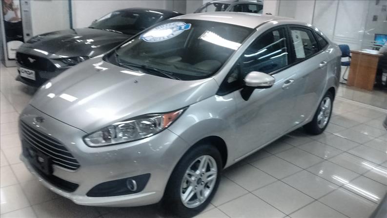 FORD FIESTA 1.6 SEL Sedan 16V