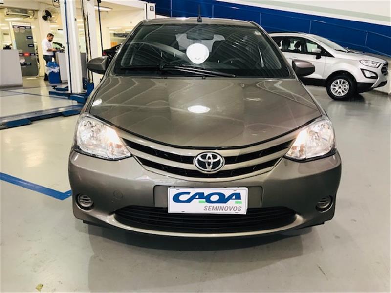 TOYOTA ETIOS 1.5 XS 16V