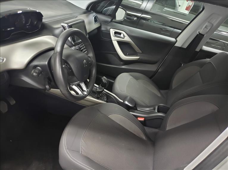 Peugeot 2008 1.6 16V Allure