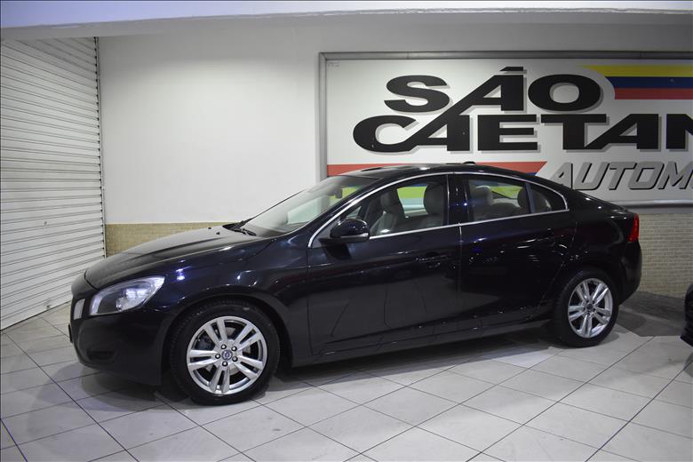 VOLVO S60 2.0 T5 Dynamic