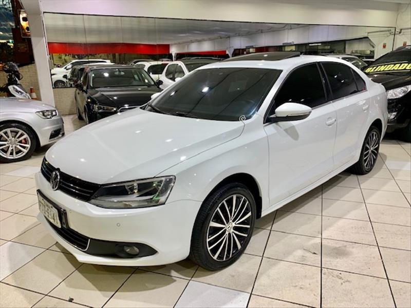 VOLKSWAGEN JETTA 2.0 TSI Highline 211cv