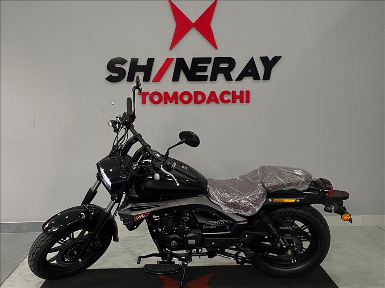 foto do veículo Shineray Iron 250  