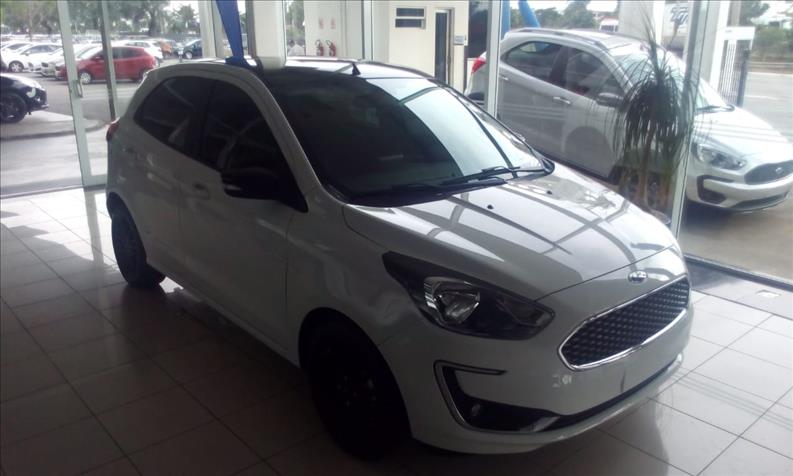 FORD KA 1.5 Ti-vct Titanium