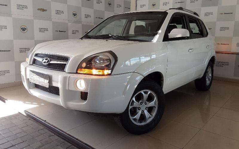 TUCSON 2.0 MPFI GLS 16V 143cv 2WD TUCSON 2.0 MPFI GLS 16V 143cv 2WD